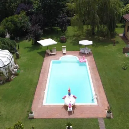 Fiore Luxury Pool & Garden Villa Pisa