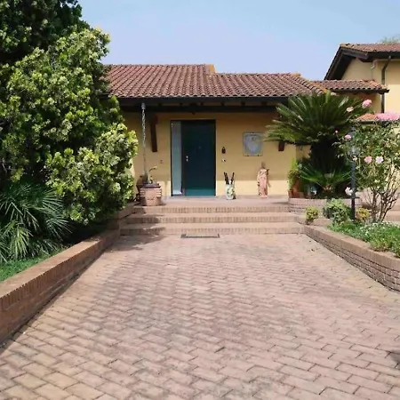 Fiore Luxury Pool & Garden Pisa