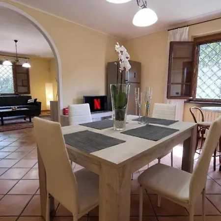 Villa Fiore Luxury Pool & Garden Pisa