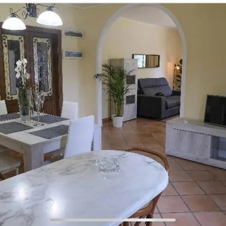Fiore Luxury Pool & Garden Villa