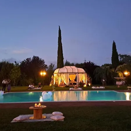 Fiore Luxury Pool & Garden Villa Pisa
